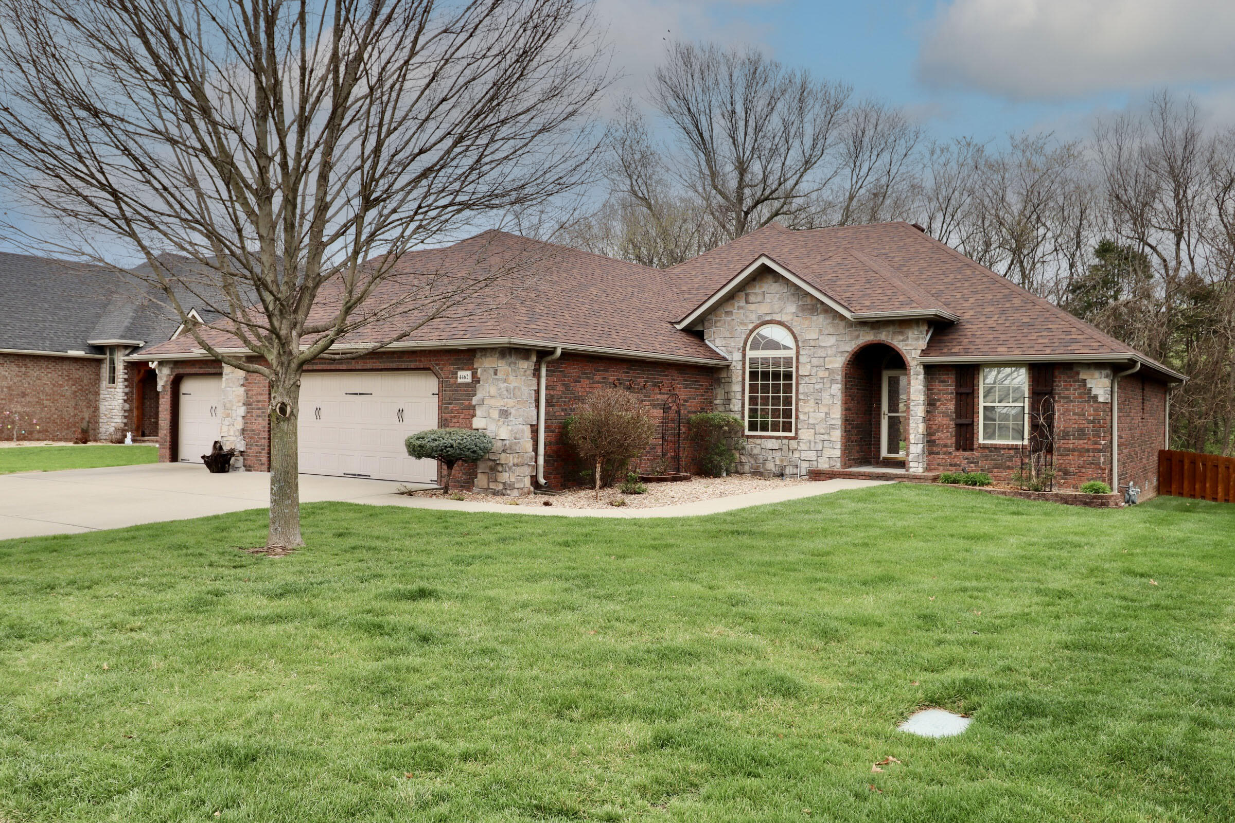 4462 South Frisco Trails Road Springfield, MO 65810 - Photo 1 of 1 IMG_2168 copy