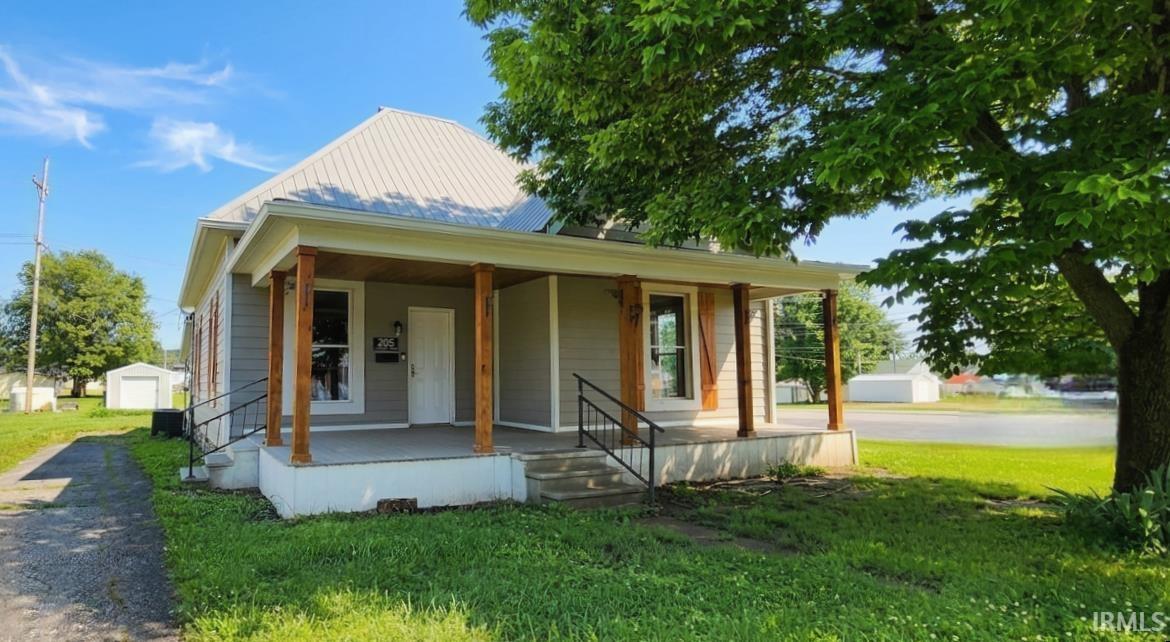 205 Sherman Street Loogootee, IN 47553 - Photo 2 of 16