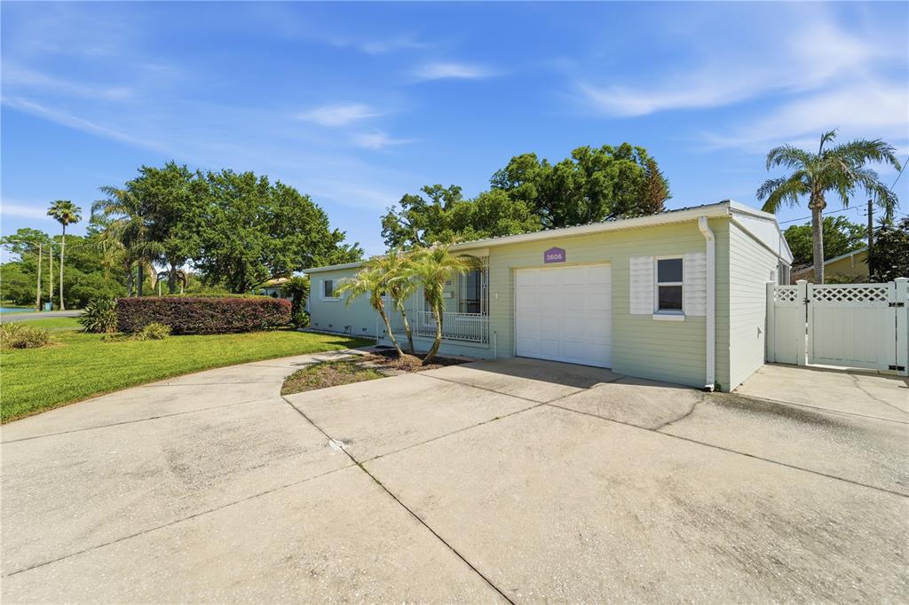 3606 Lake Underhill Road Orlando, FL 32803 - Photo 3 of 35