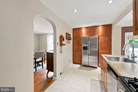 $325,000 | 107 Mohawk Avenue, Norwood, PA 19074