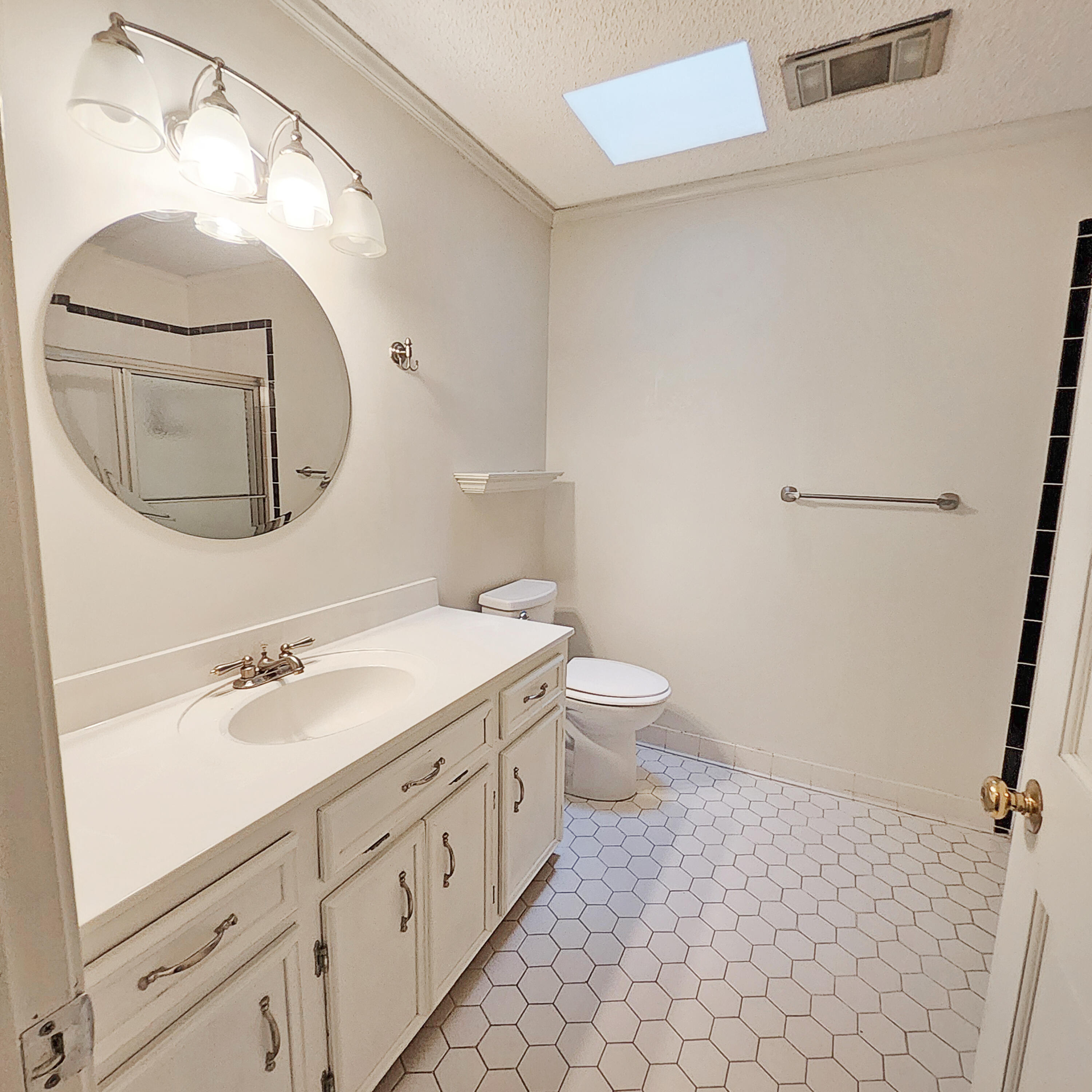 119 Saluda Drive Santee, SC 29142 - Photo 32 of 61 20250717_164736