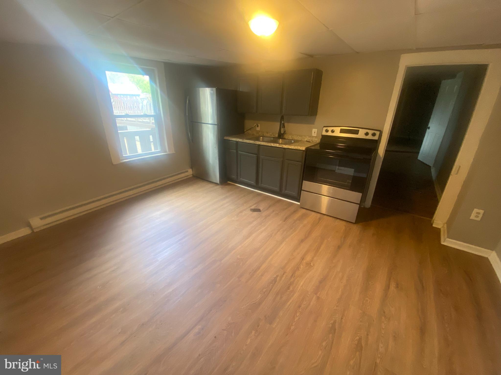 623 Madison Avenue, Unit B Scranton, PA 18510 - Photo 3 of 6