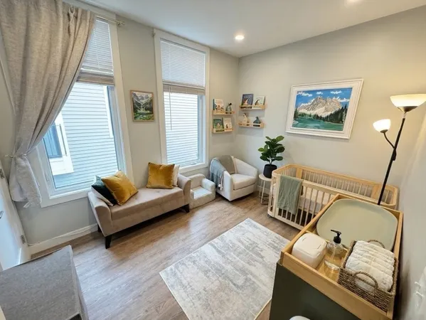 $4,950 | 3 Ward Street, Unit 304, Somerville, MA 02143