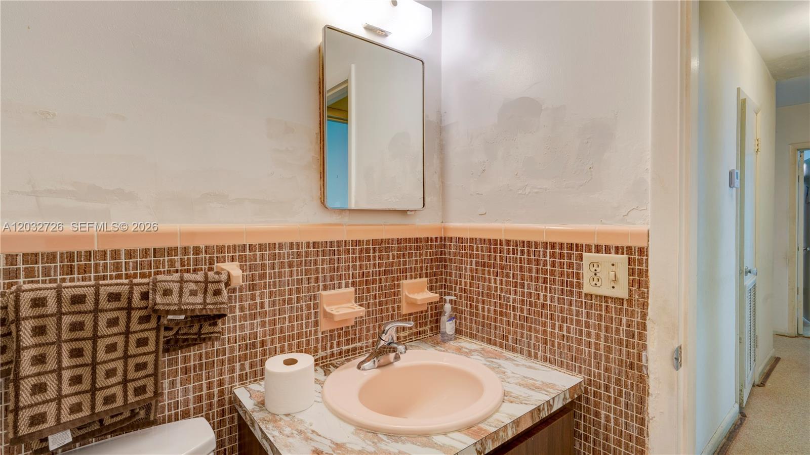 1730 Southwest 97th Place Miami, FL 33165 - Photo 30 of 44