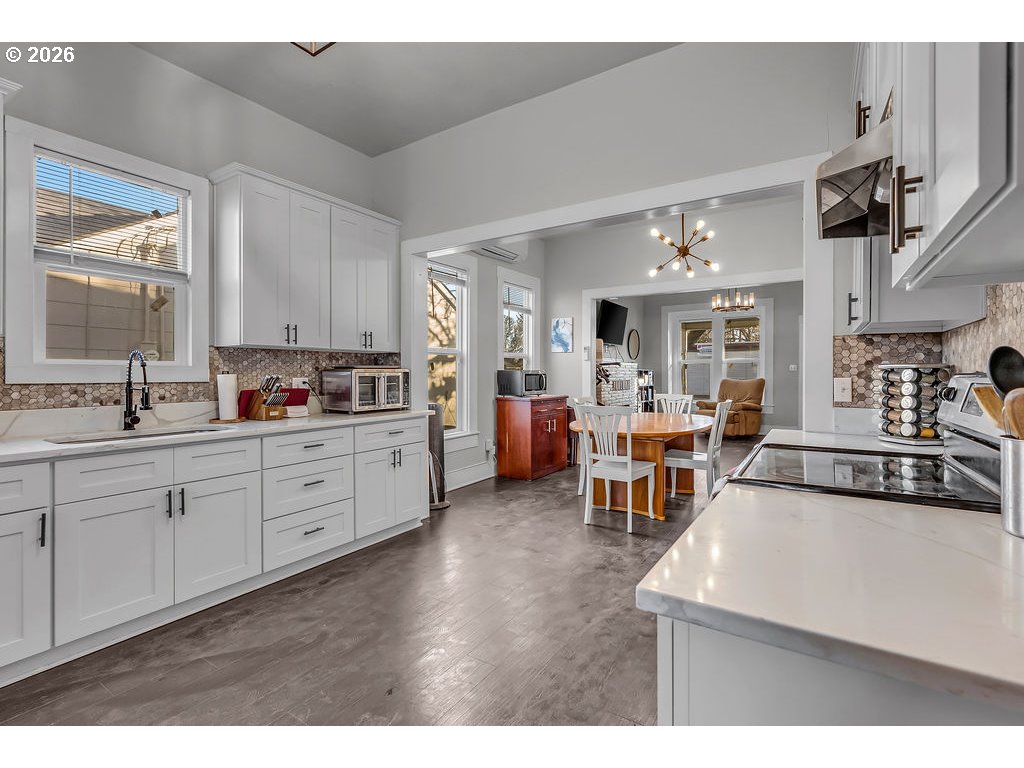 519 West Main Street Sheridan, OR 97378 - Photo 19 of 41