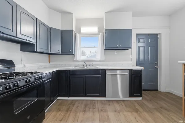 $154,900 | 1302 St Marys Avenue, Fort Wayne, IN 46808