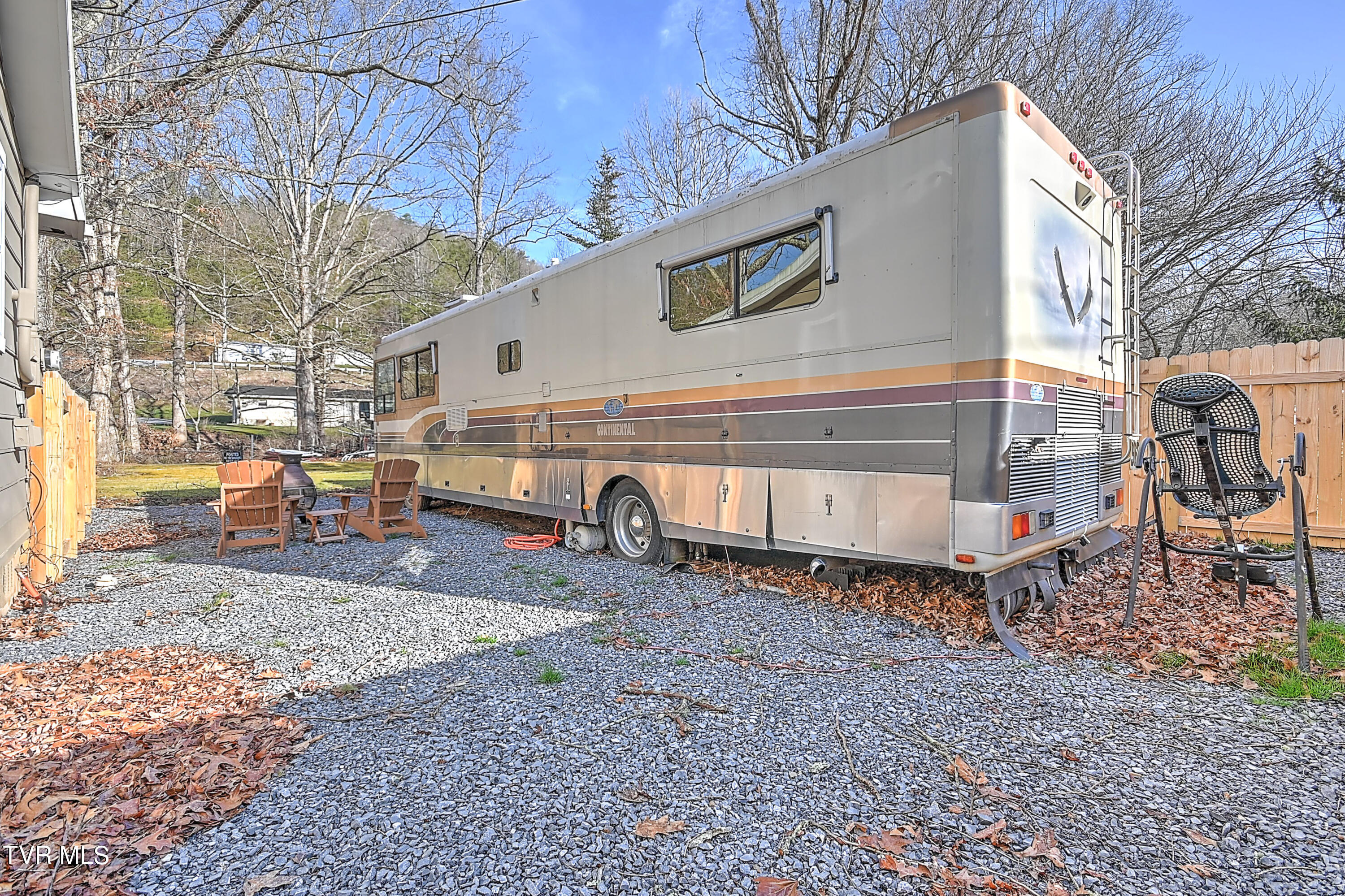 125 Mose Ledford Road Unicoi, TN 37692 - Photo 10 of 42 125 Mose Ledford Dr CP-6