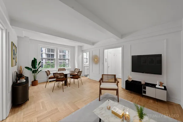 $699,000 | 24 Monroe Place, Unit 2B | Brooklyn Heights