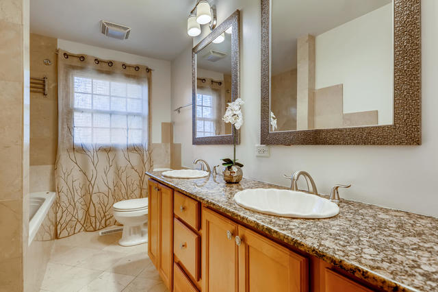 1031 Springinsguth Road Schaumburg, IL 60193 - Photo 15 of 23