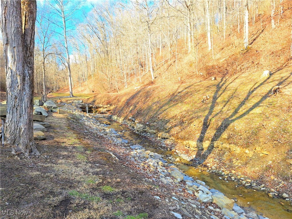 587 North Fork Road Wheeling, WV 26003 - Photo 11 of 35