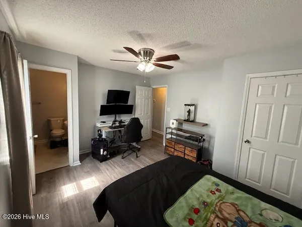 $1,700 | 453 Hunting Green Drive, Jacksonville, NC 28546