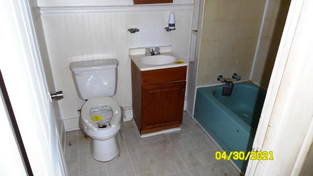 5083 Claytor Dam Road Dublin, VA 24084 - Photo 7 of 10 Gallery Image 7