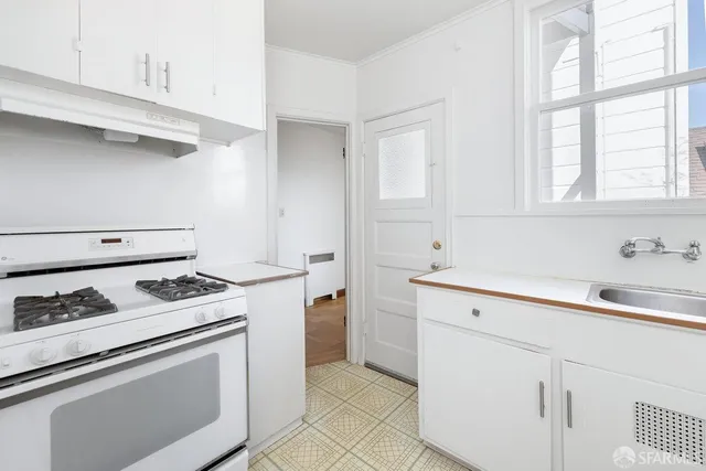 $1,350,000 | 1584-1586 11th Avenue, San Francisco, CA 94122