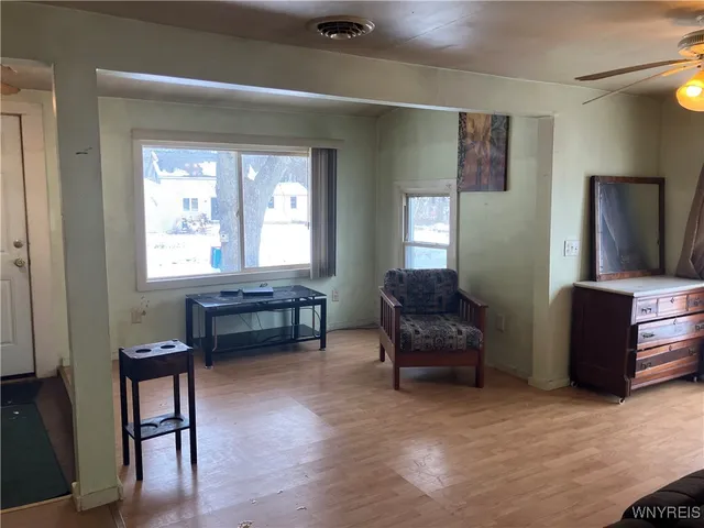 $87,500 | 215 West Sterling Avenue, Evans, NY 14006