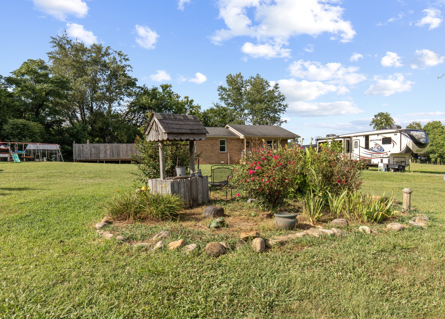 1120 Franks Ferry Road Sparta, TN 38583 - Photo 23 of 23 Gallery Image 23