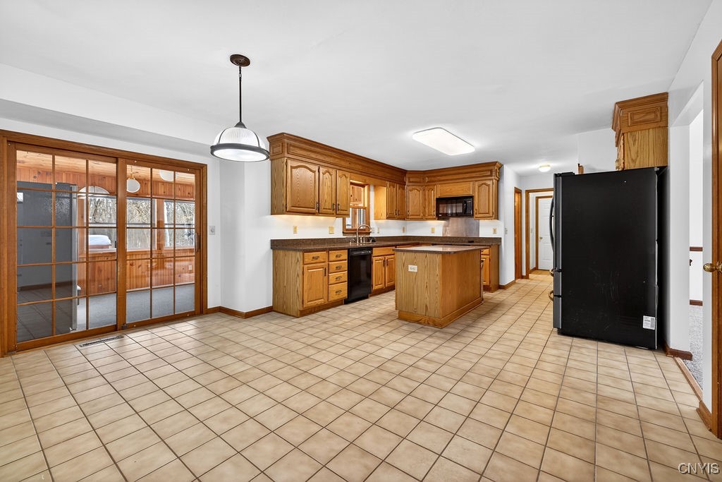 2788 Hiltonwood Road Lysander, NY 13027 - Photo 19 of 50