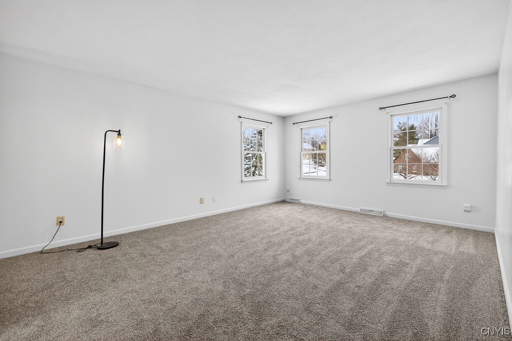 2788 Hiltonwood Road Lysander, NY 13027 - Photo 34 of 50 Large Primary bedroom-nice light