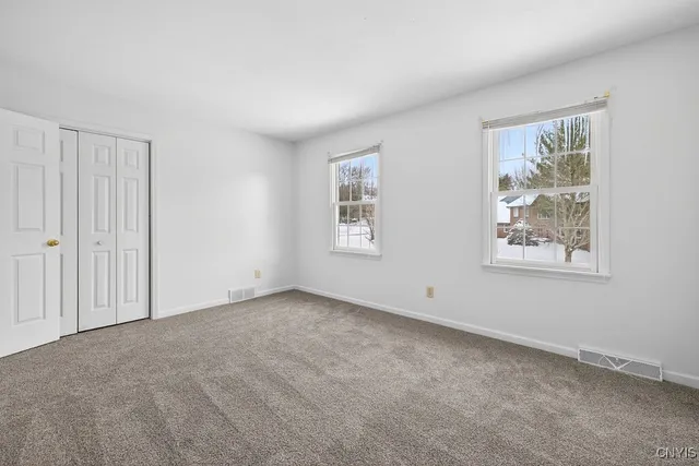 $519,900 | 2788 Hiltonwood Road, Lysander, NY 13027