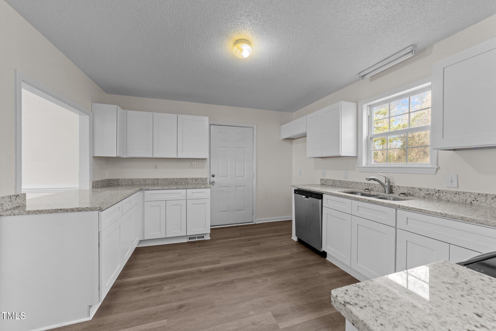 629 Jordan Ridge Lane Raleigh, NC 27603 - Photo 15 of 45 11-web-or-mls-3D5A3358