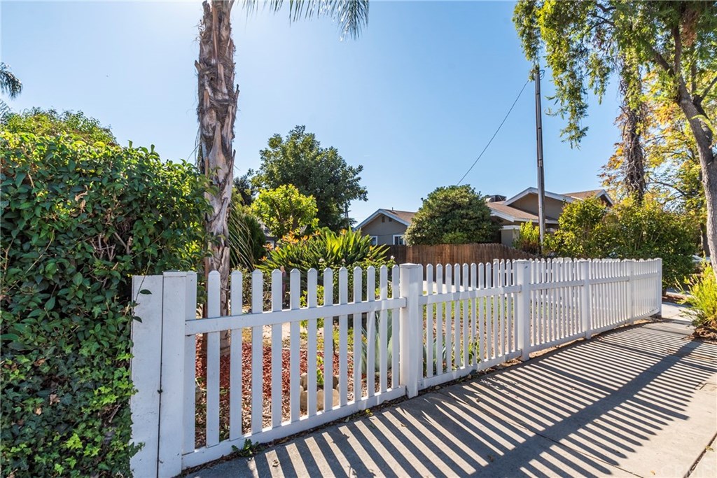 4584 Central Avenue Riverside, CA 92506 - Photo 1 of 1