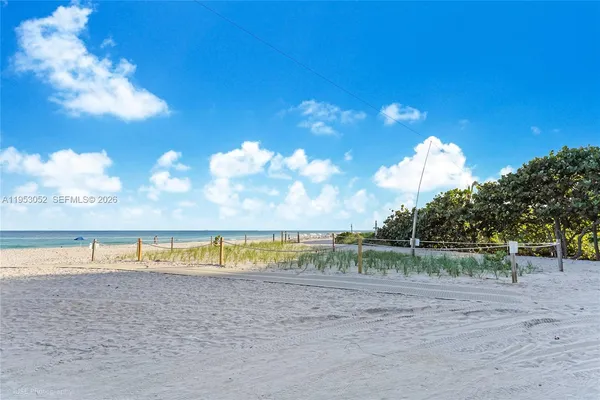 $3,450 | 9341 Collins Avenue, Unit 503, Surfside, FL 33154