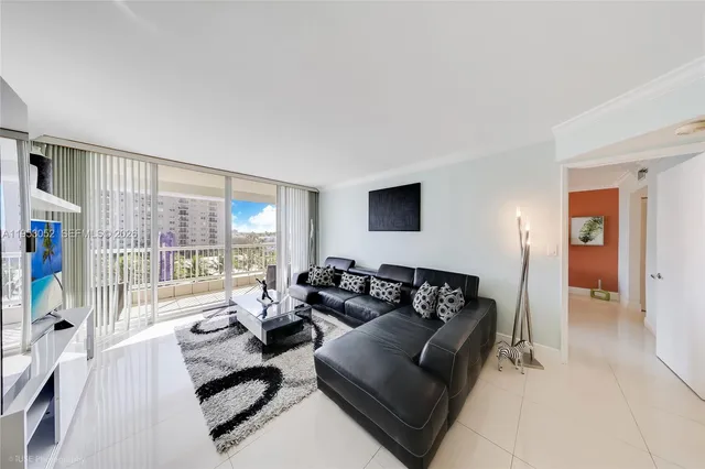 $3,600 | 9341 Collins Avenue, Unit 503, Surfside, FL 33154