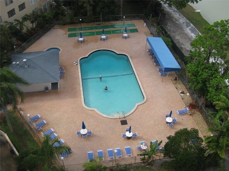 3850 Washington Street, Unit 703 Hollywood, FL 33021 - Photo 11 of 20