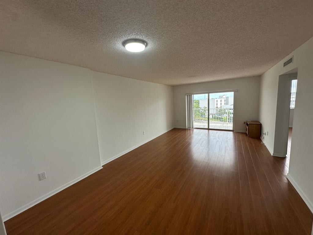 3850 Washington Street, Unit 703 Hollywood, FL 33021 - Photo 18 of 20