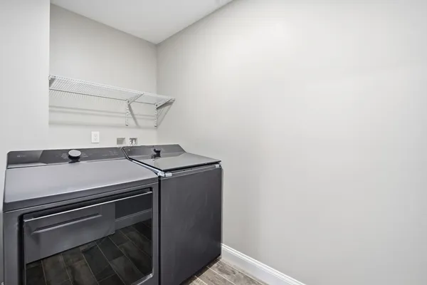 $949,900 | 1 Farmer Circle, East Longmeadow, MA 01028