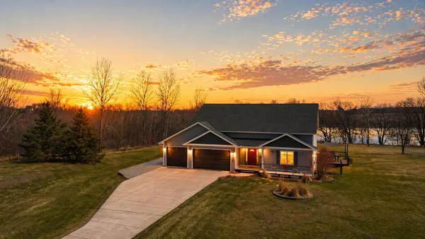 $624,900 | 29225 113th Street Northwest, Princeton, MN 55371
