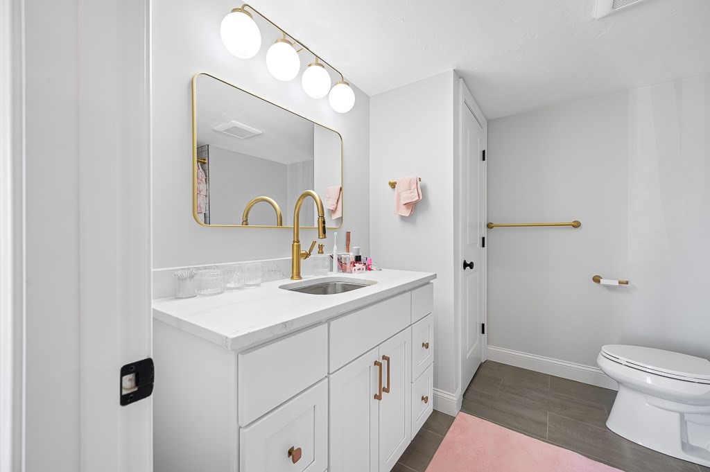 83 Upland Street, Unit 1 Worcester, MA 01607 - Photo 17 of 29