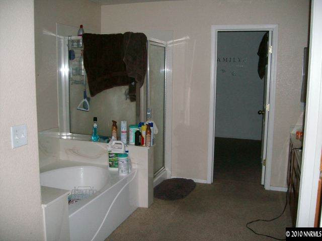 8945 Griffon Court Reno, NV 89506 - Photo 6 of 9 Photo 6