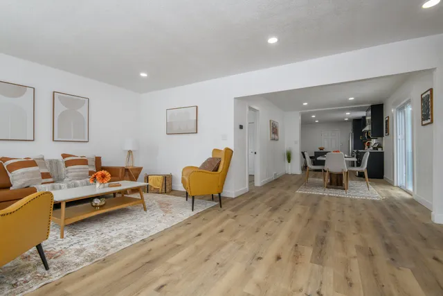 $429,900 | 2128 South Mound Street, Milwaukee, WI 53207