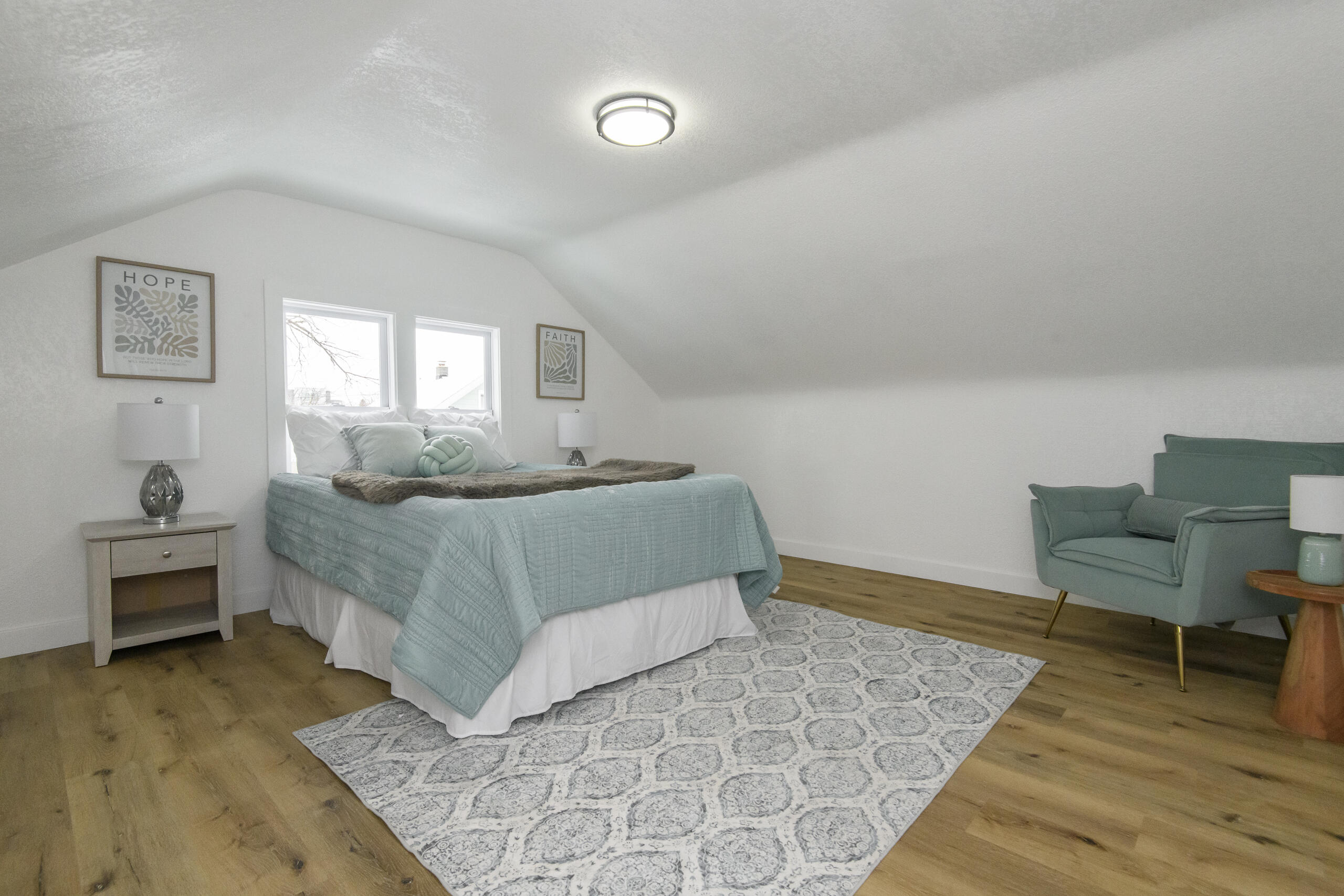 2128 South Mound Street Milwaukee, WI 53207 - Photo 30 of 71 2128 S Mound-37