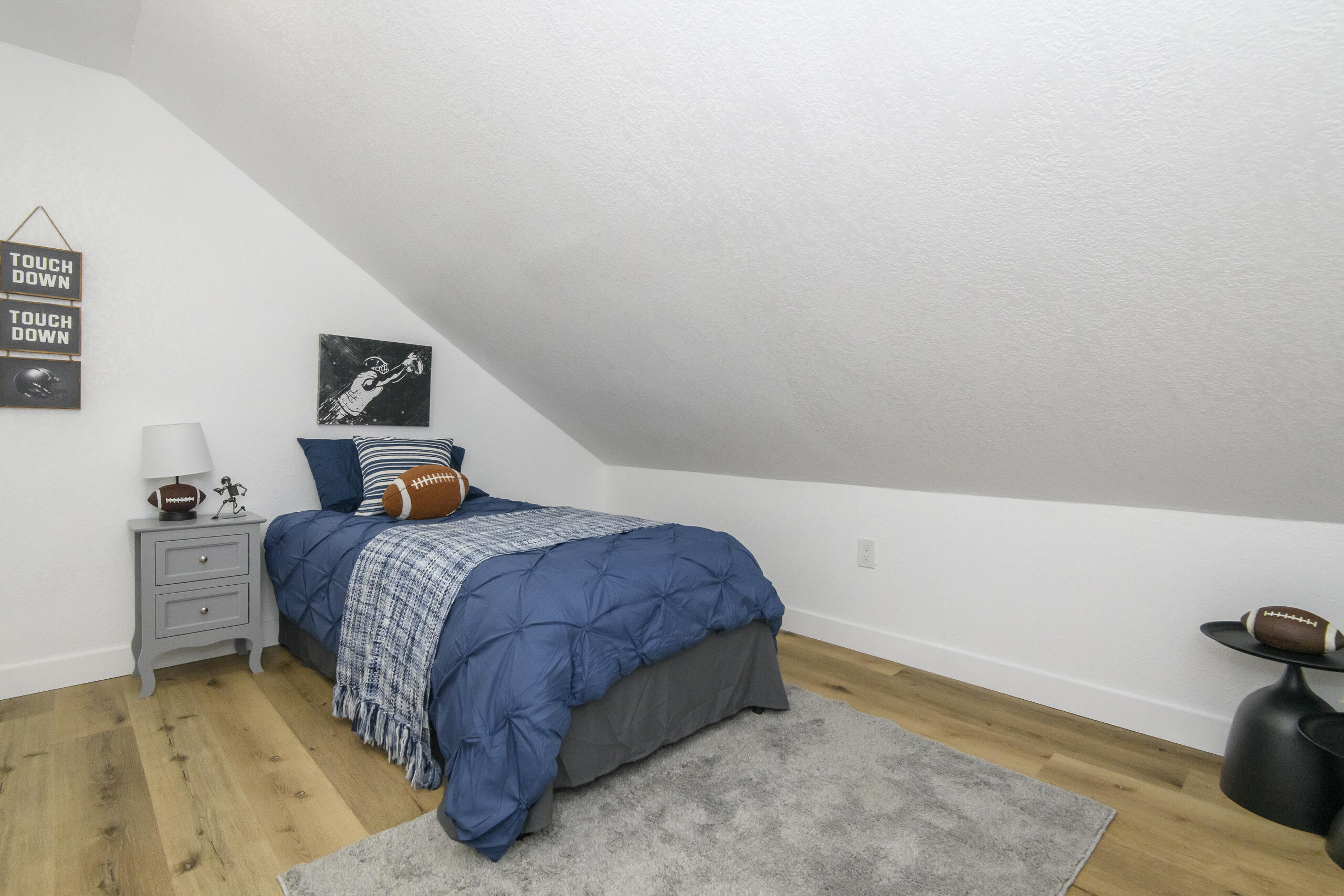 2128 South Mound Street Milwaukee, WI 53207 - Photo 32 of 71 2128 S Mound-39