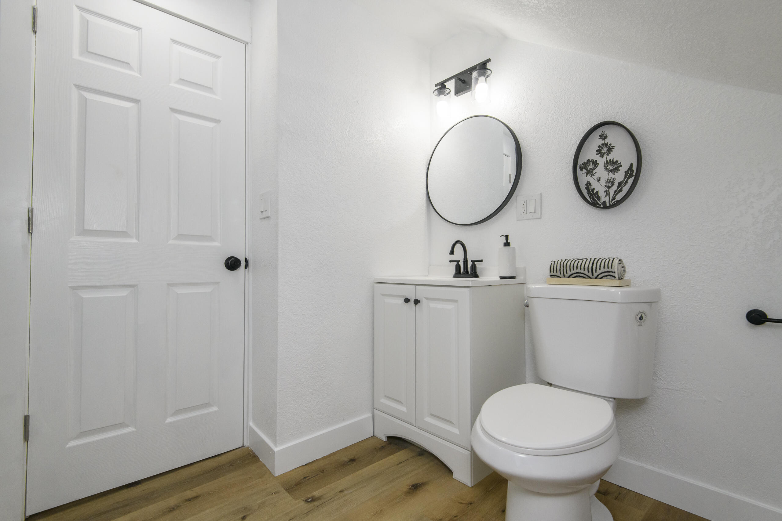 2128 South Mound Street Milwaukee, WI 53207 - Photo 34 of 71 2128 S Mound-41