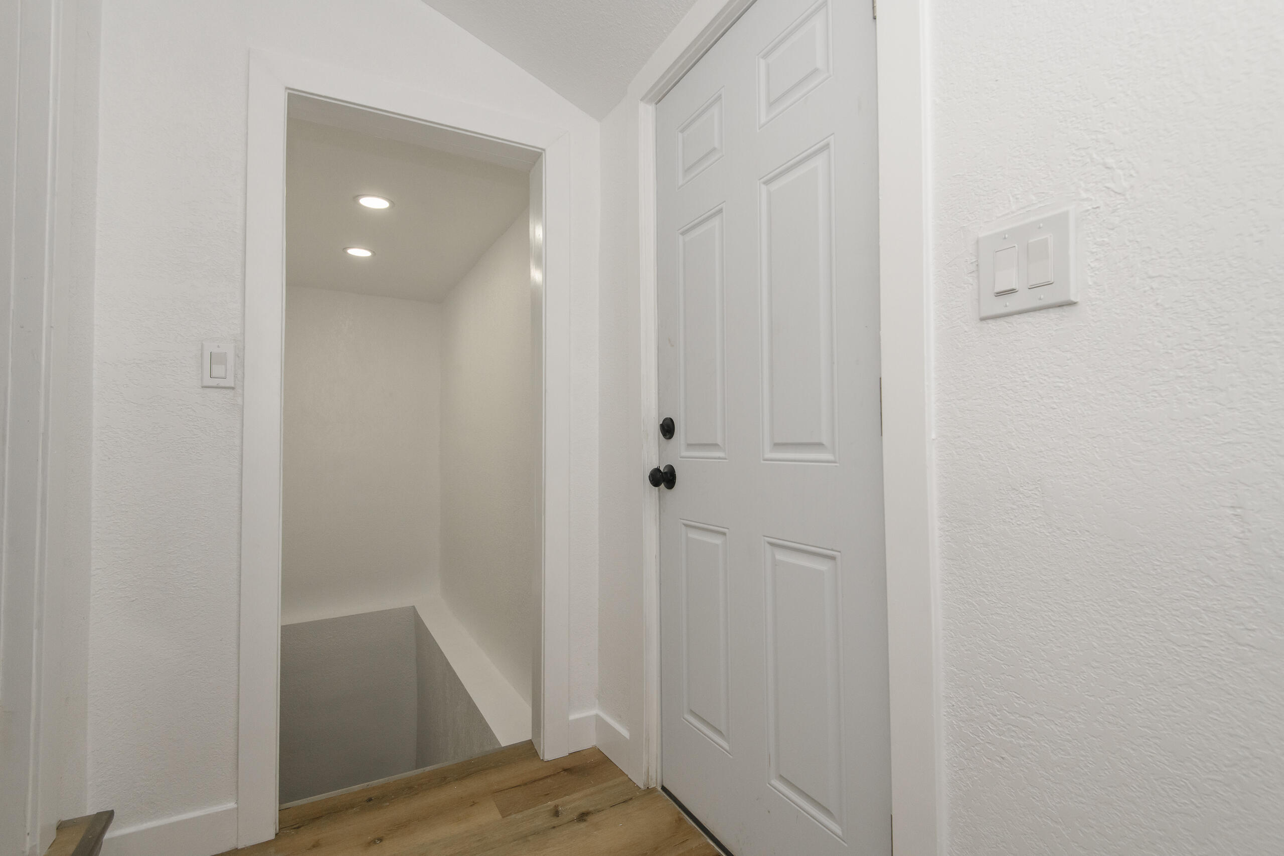 2128 South Mound Street Milwaukee, WI 53207 - Photo 37 of 71 2128 S Mound-44