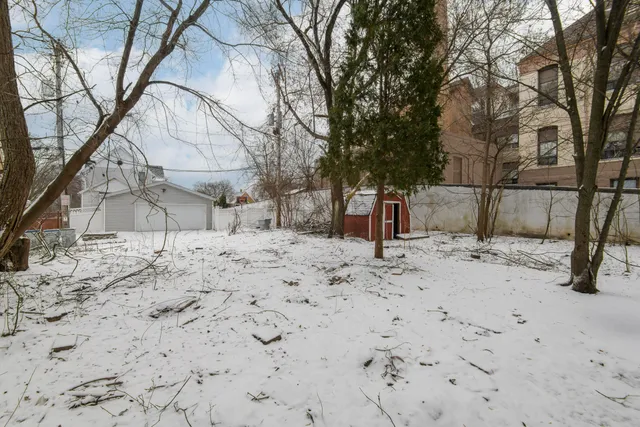 $429,900 | 2128 South Mound Street, Milwaukee, WI 53207