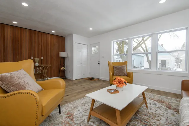 $429,900 | 2128 South Mound Street, Milwaukee, WI 53207