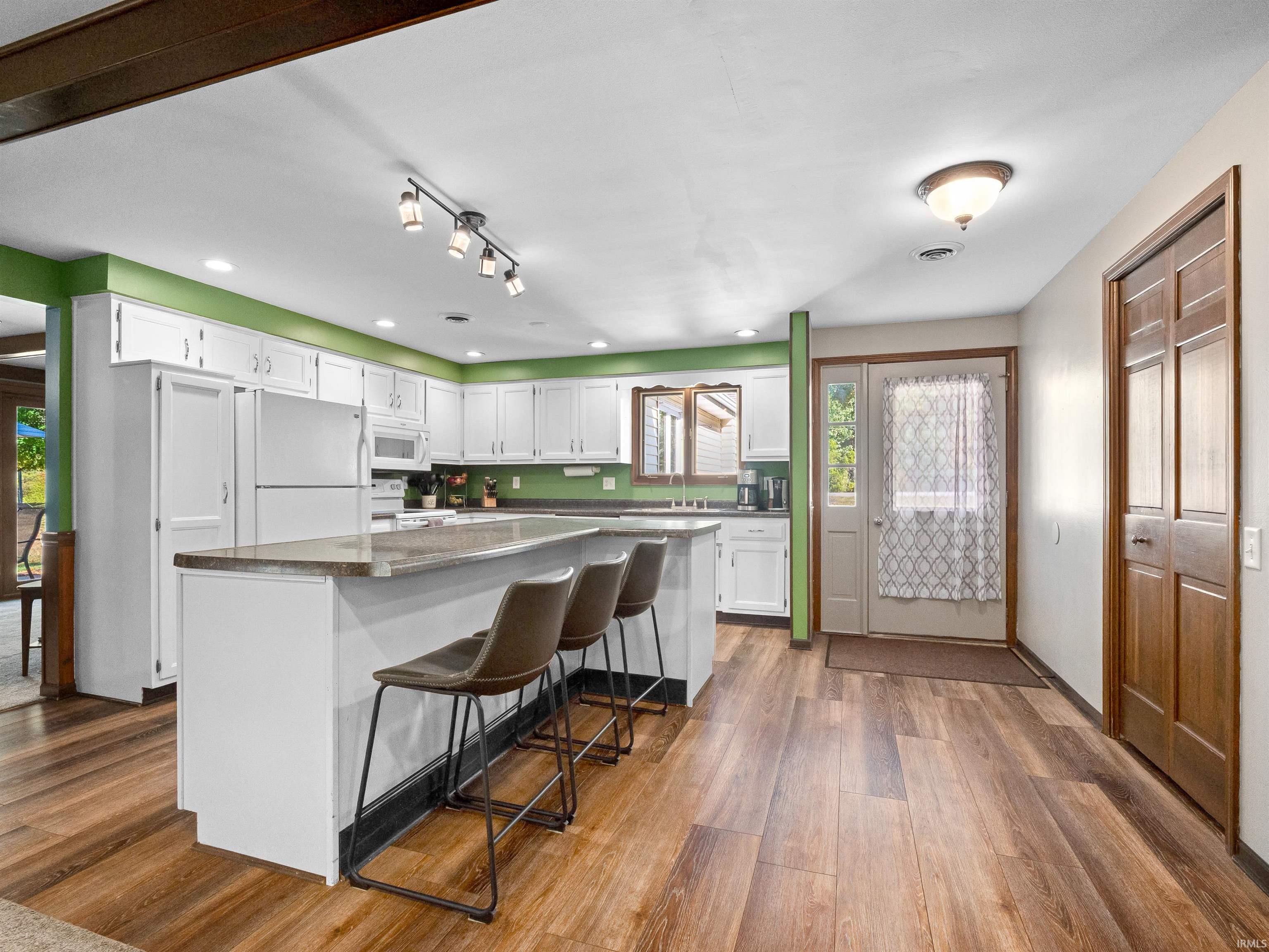 13101 Schwartz Road Grabill, IN 46741 - Photo 5 of 36
