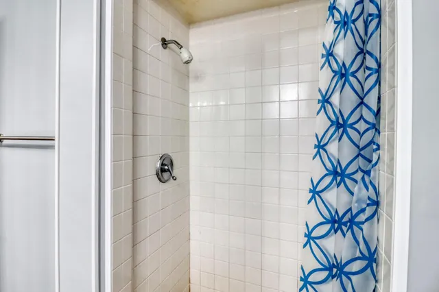 $319,900 | 1303 Summit Avenue, Detroit Lakes, MN 56501