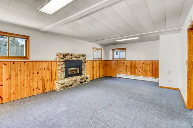 $319,900 | 1303 Summit Avenue, Detroit Lakes, MN 56501