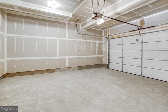 $599,999 | 35603 Pine Needle Lane, Locust Grove, VA 22508