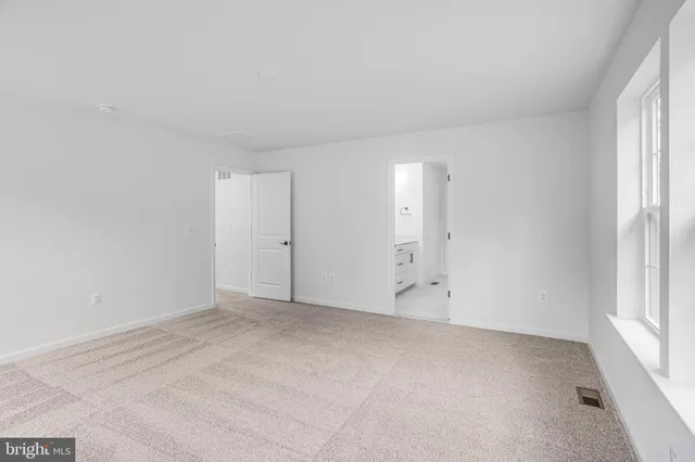 $599,999 | 35603 Pine Needle Lane, Locust Grove, VA 22508