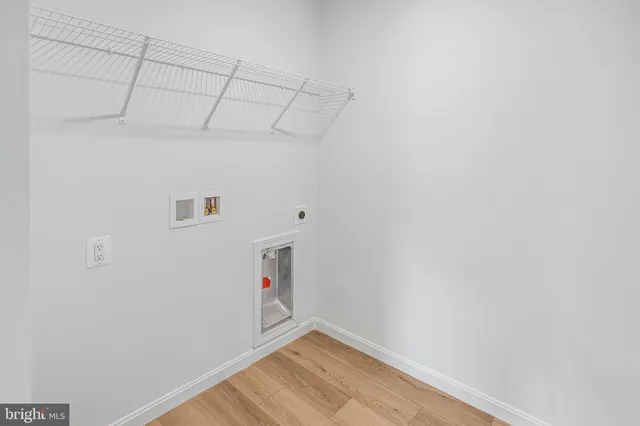 $599,999 | 35603 Pine Needle Lane, Locust Grove, VA 22508