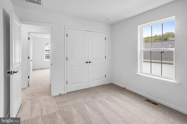 $599,999 | 35603 Pine Needle Lane, Locust Grove, VA 22508