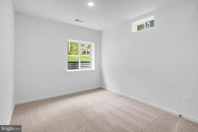 $599,999 | 35603 Pine Needle Lane, Locust Grove, VA 22508