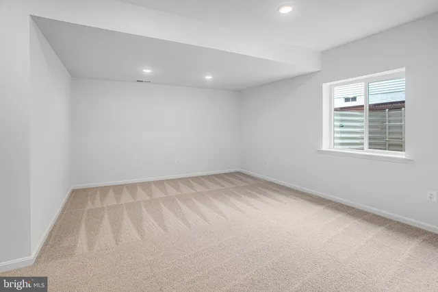 $599,999 | 35603 Pine Needle Lane, Locust Grove, VA 22508