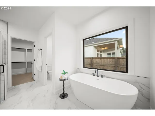 $999,000 | 1211 Northwest 150th Street, Vancouver, WA 98685