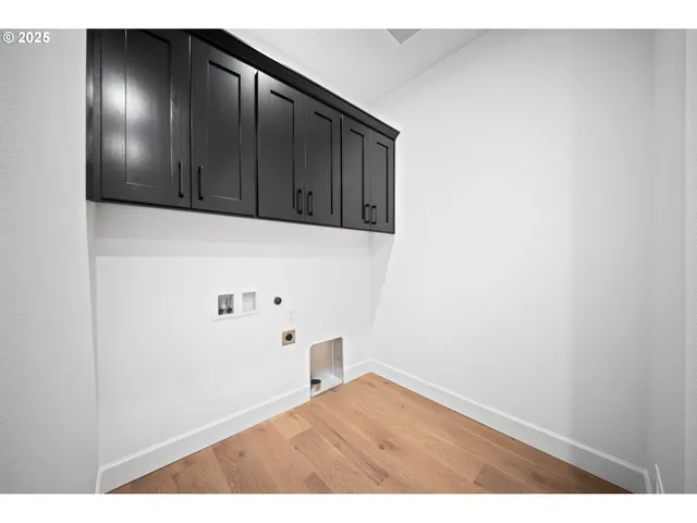 $999,000 | 1211 Northwest 150th Street, Vancouver, WA 98685